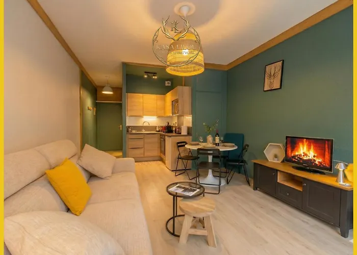 Διαμέρισμα Le Pre Carre - Ideal Couple - Detente Et Therme A Proximite - Terrasse - Calme - Randonnee & Cyclisme - Nature - Esprit - Speciale Printemps Saint-Lary-Soulan